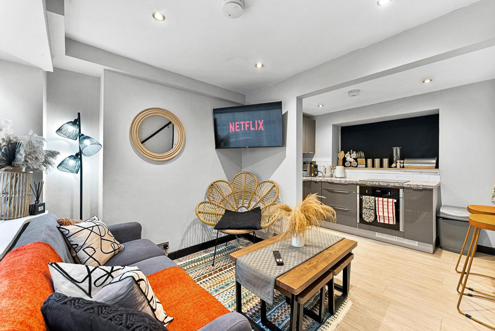 30 Percent Off! Elegant Cottage Of Whitby - Sleeps 5 외부 사진