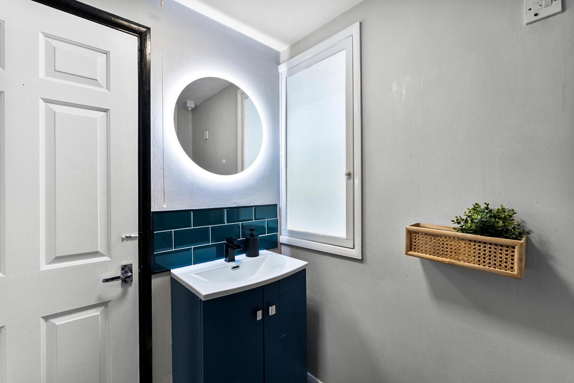 30 Percent Off! Elegant Cottage Of Whitby - Sleeps 5 외부 사진